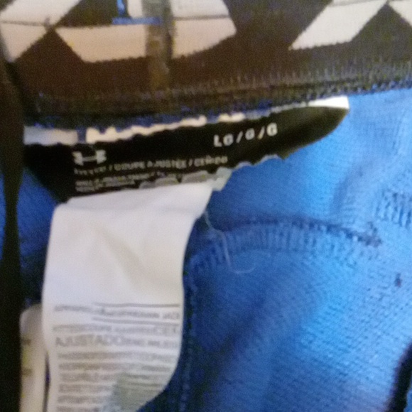 Shorts - Picture 3 of 4